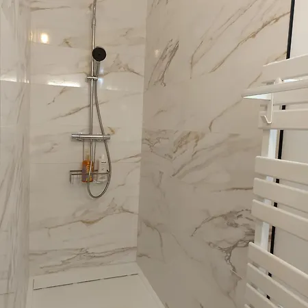 La De Marin بيت ضيافة 3*