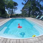 Guest house La De Marin